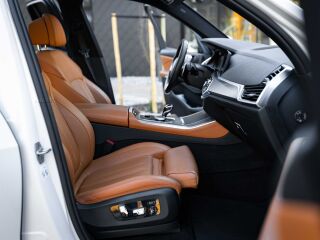 BMW X5 xDrive30d M-SPORT Individual pakett 3.0 195kW
