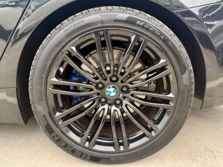 BMW 530 M-Pakett Xdrive Shadowline H&K 3.0 195кВ