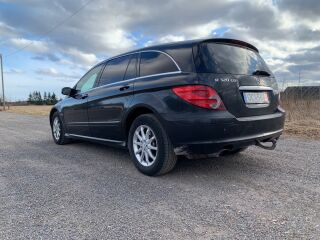 Mercedes-Benz R 320 Long 3.0 V6 165kW