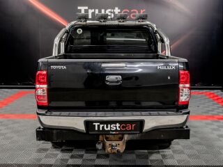 Toyota Hilux 3.0 126kW