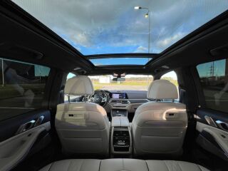 BMW X5 M50 M50i M Sport Individual 4.4 V8 390kW