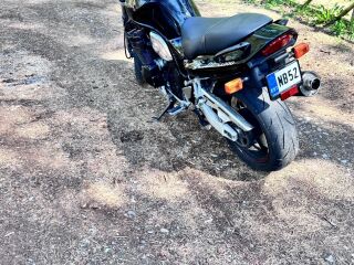 Suzuki Bandit 1200 R4 72kW