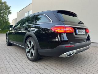 Mercedes-Benz E 220 AllTerrain 4 MATIC 2.0 R4 143кВ