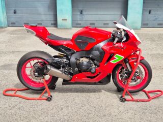 Honda CBR 1000 RR Fireblade R4 141kW