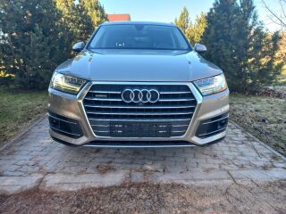 Audi Q7 Quattro 3.0 200kW