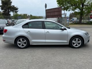 Volkswagen Jetta 1.6 77kW