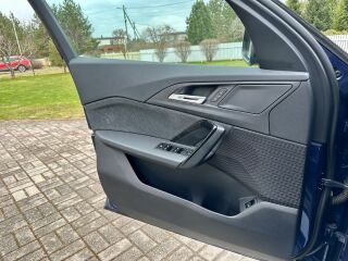 BMW iX1 xDrive30 225kw 104kW