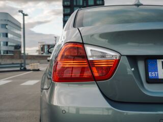 BMW 330 3.0 190kW
