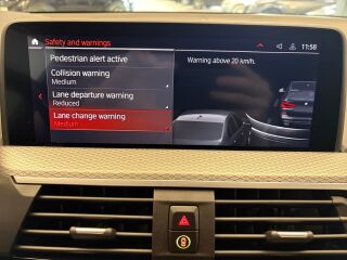 BMW X3 20i xDrive M Sportpakett 2.0 135kW