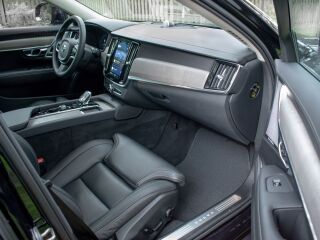 Volvo V90 Cross Country AWD B5 ULTIMATE Xenium FULLOPT 2.0 B5 MHEV KERS Kerghübriid 183kW