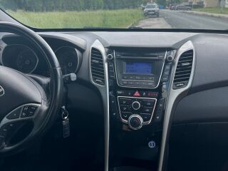 Hyundai i30 1.4 R4 16V 73kW
