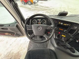 Mercedes-Benz Antos 2535 6x2*4 260kW