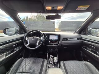 Mitsubishi Outlander 2.4 99kW