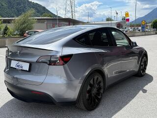 Tesla Model Y Performance AWD 393kW