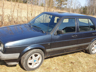 Volkswagen Golf 1.6 51kW