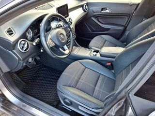 Mercedes-Benz CLA 220 2.2 130kW