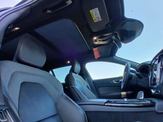 Volvo V60 T6 R-Design Recharge AWD 2.0 R4 251kW