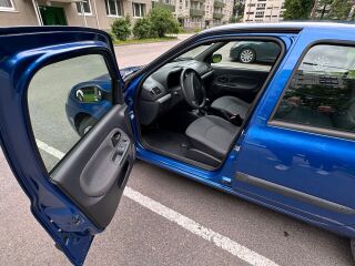 Renault Clio 1.1 55кВ