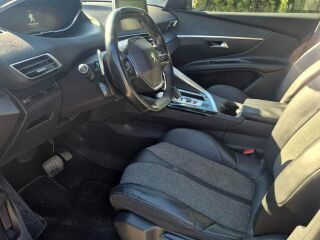 Peugeot 5008 1.5 85kW