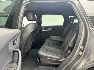 Audi Q7 50 TDI quattro 3.0 210кВ