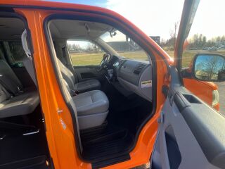 Volkswagen Caravelle 1.9 R4 62kW