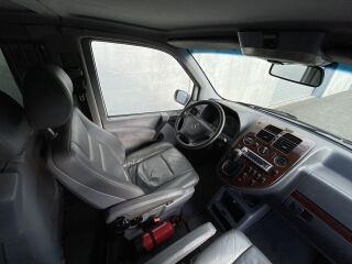 Mercedes-Benz V 220 2.2 90kW