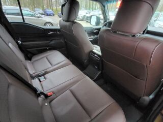 Toyota Land Cruiser First Edition 151kW