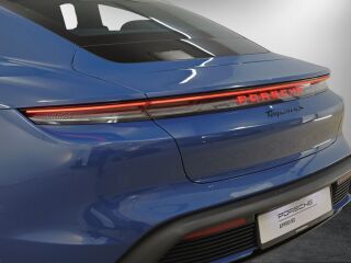 Porsche Taycan 4S 440kW