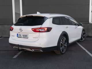 Opel Insignia Country Tourer Exclusive 2.0 R4 CDTI 125кВ