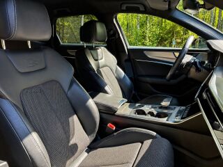 Audi A6 Avant S line 40 TDI Quattro 2.0 150kW