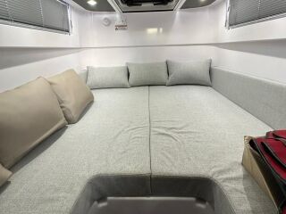 Axopar 37 XC Cross Cabin + 2 x Mercury 350 hj L6 JPO Mercury   2x350hj