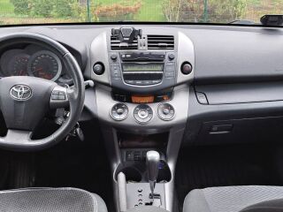 Toyota RAV4 4WD Luxury 2.0 Valvematic 116kW