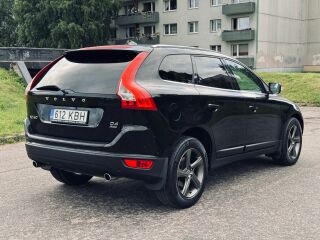Volvo XC60 Summum AWD MY 2013 2.4 R5 120kW