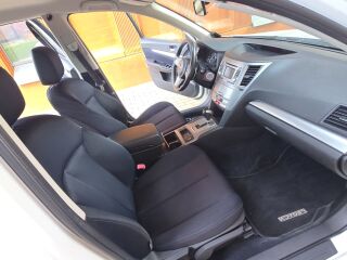Subaru Legacy 2.5 123kW