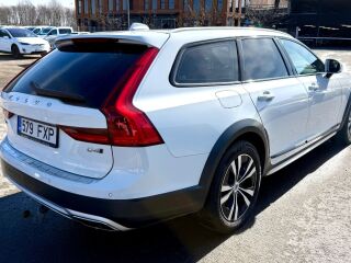 Volvo V90 Cross Country D4 AWD Geartronic 2.0 140kW