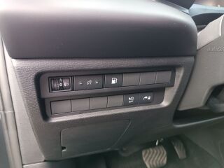 Mitsubishi Outlander Intense 4WD 2.4 PHEV 225kW