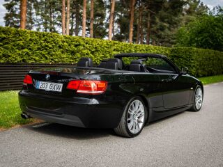 BMW 325 3.0 160kW