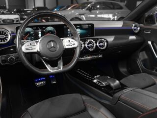 Mercedes-Benz CLA 180 AMG Line 1.4 100kW