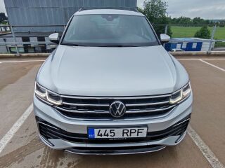 Volkswagen Tiguan R line 2.0 110кВ