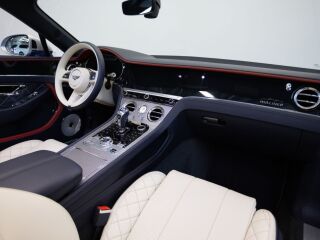 Bentley Continental GTC W12 Mulliner 6.0 485kW