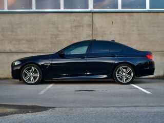 BMW 520 M-Sportpakett Shadowline xDrive LCI 2.0 B47 140kW
