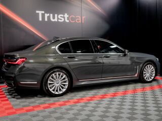 BMW 750 xDrive M-Sportpakett 4.4 390kW