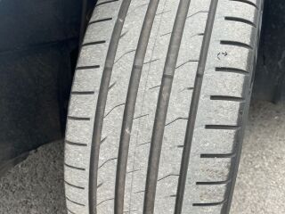 Volkswagen Golf 1.6 75kW