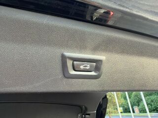 BMW X4 Xdrive / Model X Line 140кВ