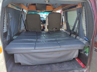 Ford Econoline 5.8 149kW