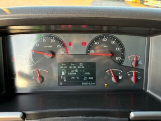 Volvo FM 330 248kW