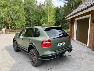 Porsche Cayenne 4.8 368kW