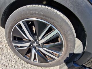 Peugeot 5008 GT Pack BlueHDi 130 AT8 1.5 96kW