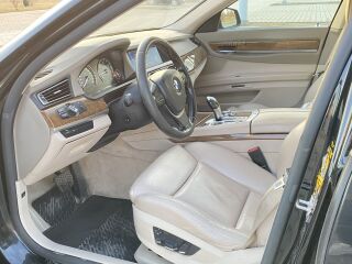 BMW 730 3.0 180кВ