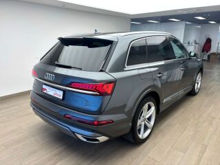 Audi Q7 S line 50 TDI quattro 3.0 V6 210kW
